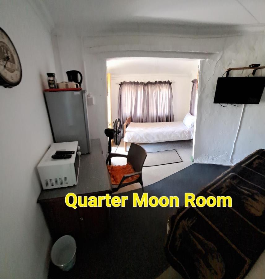Purple House B&B Smithfield Екстериор снимка